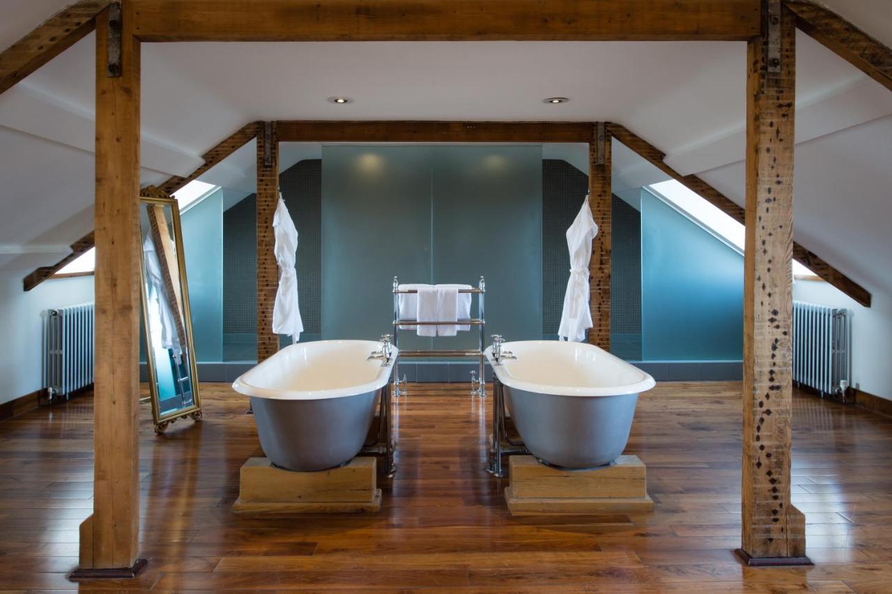 Signature Suite,1002097614:JPEG